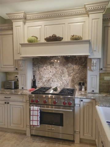 Full Height Granit Backsplash kitchen